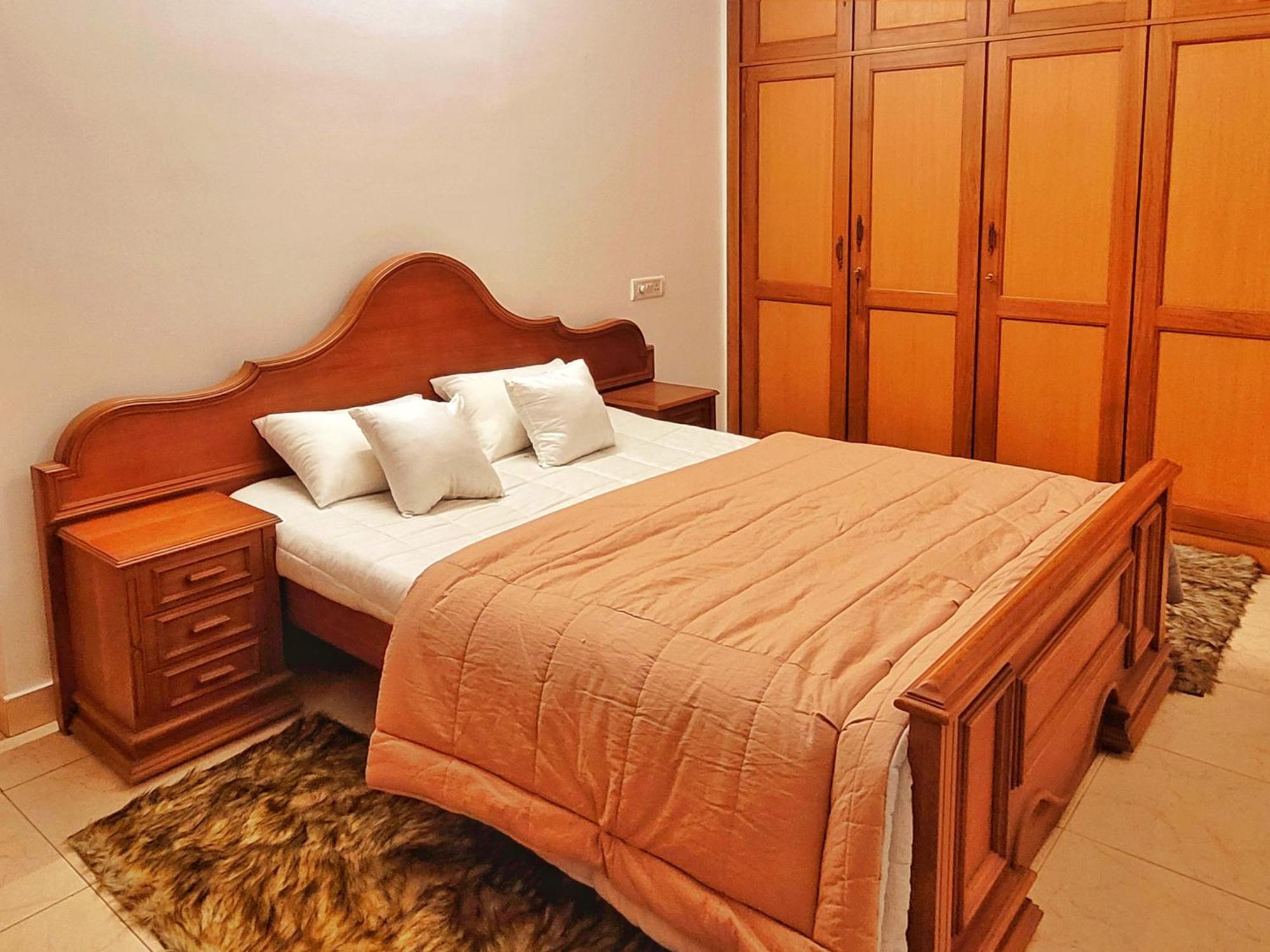 House Of 2 Tress Penthouse Villa Bangalore Exterior photo