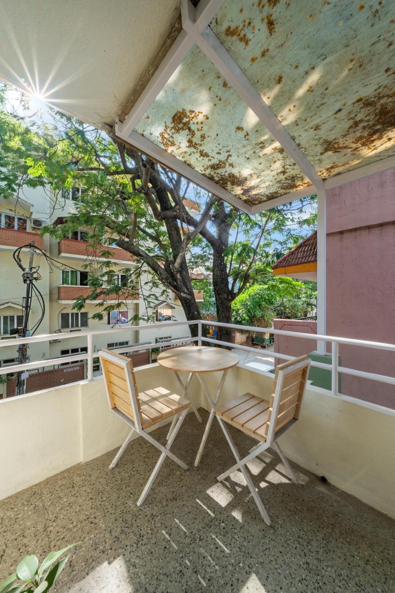 House Of 2 Tress Penthouse Villa Bangalore Exterior photo